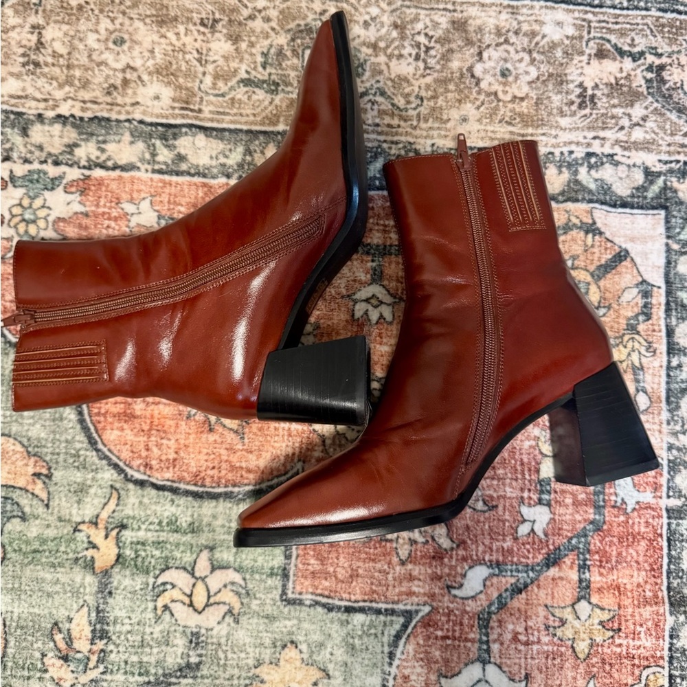 Jeffrey Campbell Sherpal Bootie (brown)